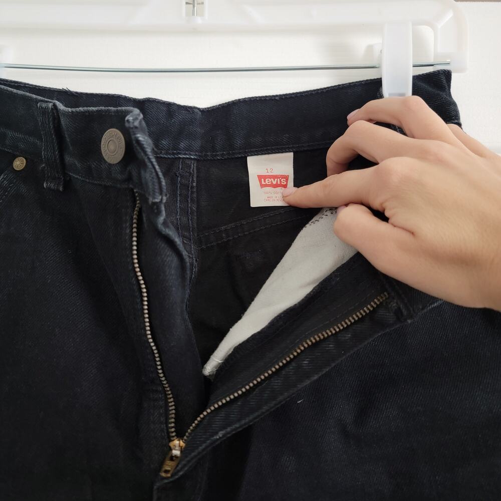 USA Vintage Levi Strauss Brown Tab High Rise Mom Fit Jeans Black Size 12 - Picture 4 of 4